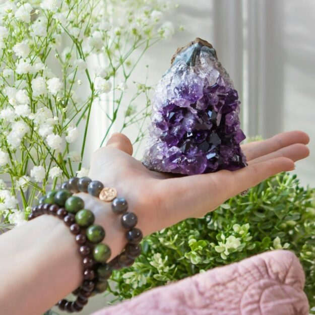 amethyst-cluster-3×3